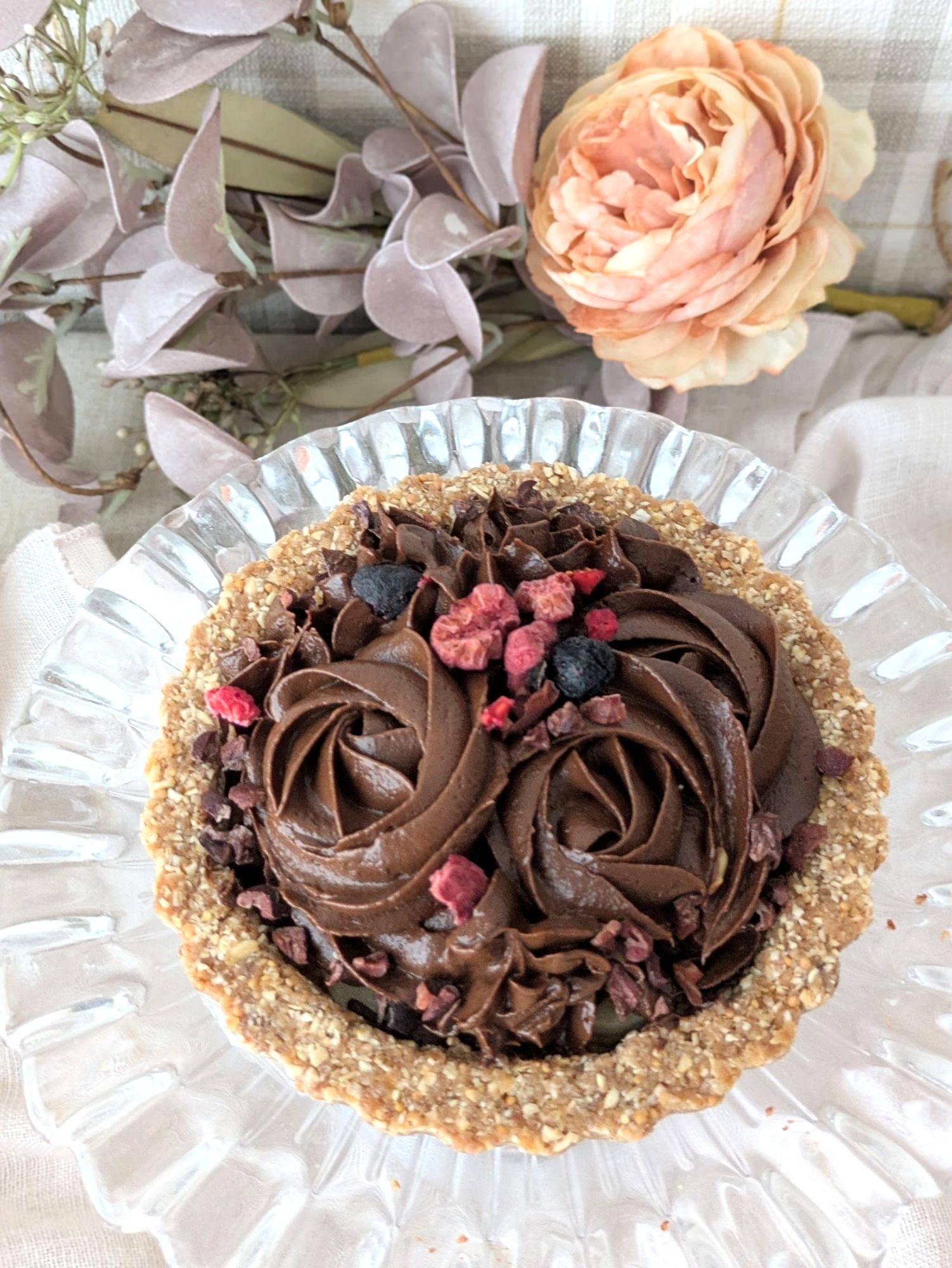 ナッツフリーアボカドチョコクリームタルト